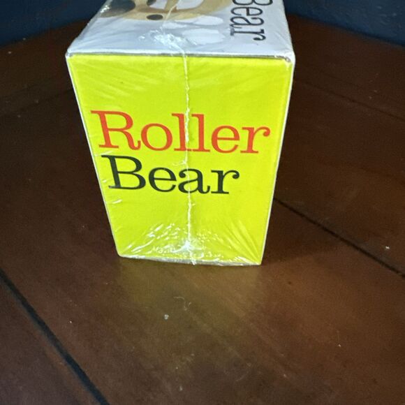 New 2022 Discovery Toys Roller Bear No 1145 6 Month Plus - Picture 5 of 8